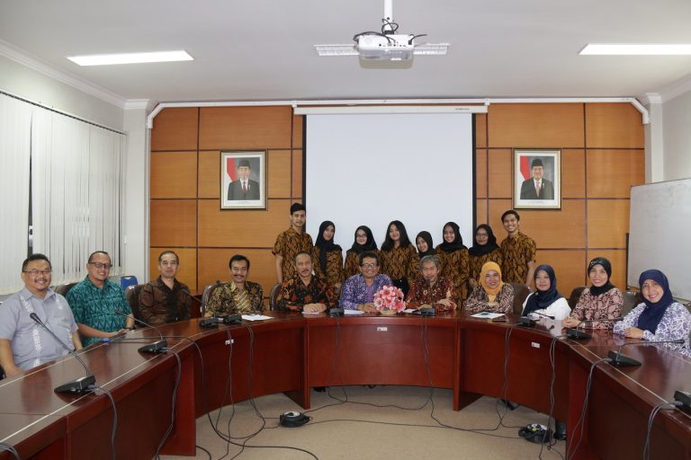 Delegasi peserta 5th Batch of SEA-Teacher Project dan Language Assistant 2018 dilepas Wakil Rektor Bidang Riset, Kemitraan, dan Usaha