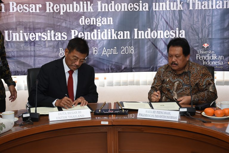 UPI dan Kedubes RI untuk Thailand Tandatangani MoU PPL Kependidikan