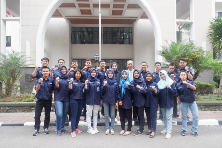 IKOR FPOK UPI Ikuti The Students International Training