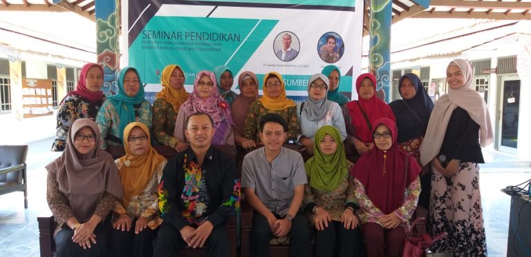 Mahasiswa KKN UPI dan UNNES Selenggarakan Seminar Pendidikan
