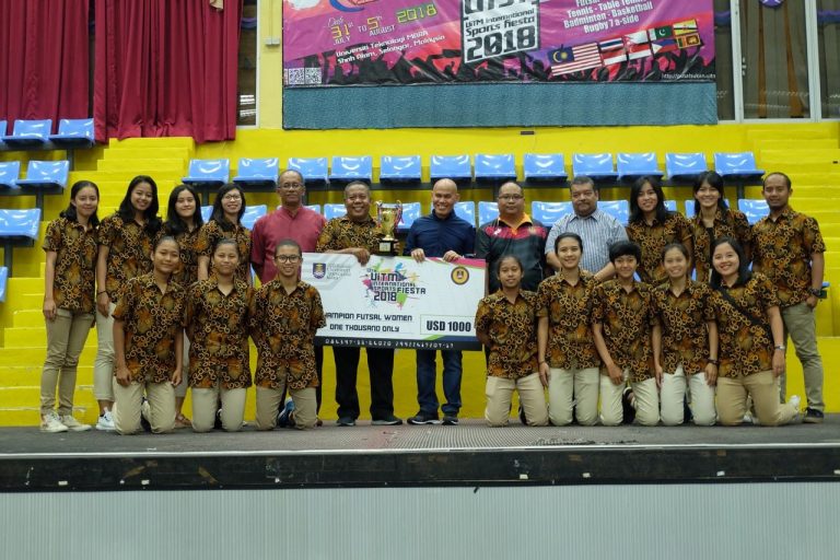 Tim Futsal Puteri UPI Bandung Juara di Malaysia
