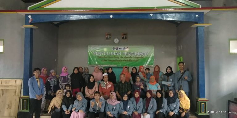 Optimalisasi Perang Orang Tua, Guru dan Masyarakat dalam Mengembangkan Pendidikan Anak