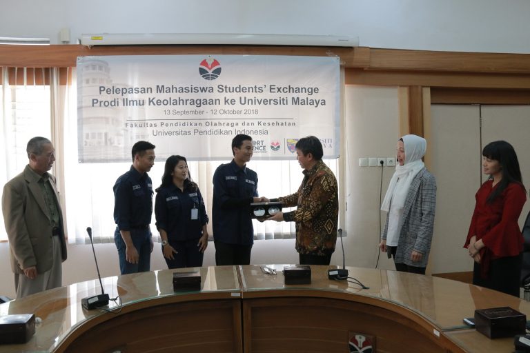 3 Mahasiswa IKOR FPOK UPI Ikuti Program Student Exchange ke Universiti Malaya, Malaysia