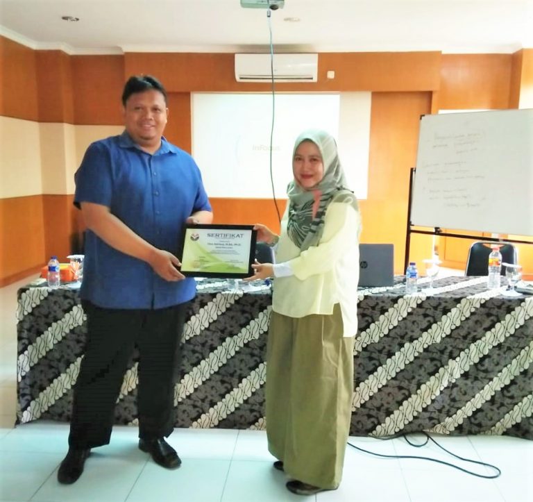 Lejitkan Artikel Berkualitas, UPI Tasik Gelar Pelatihan Penulisan Artikel Ilmiah
