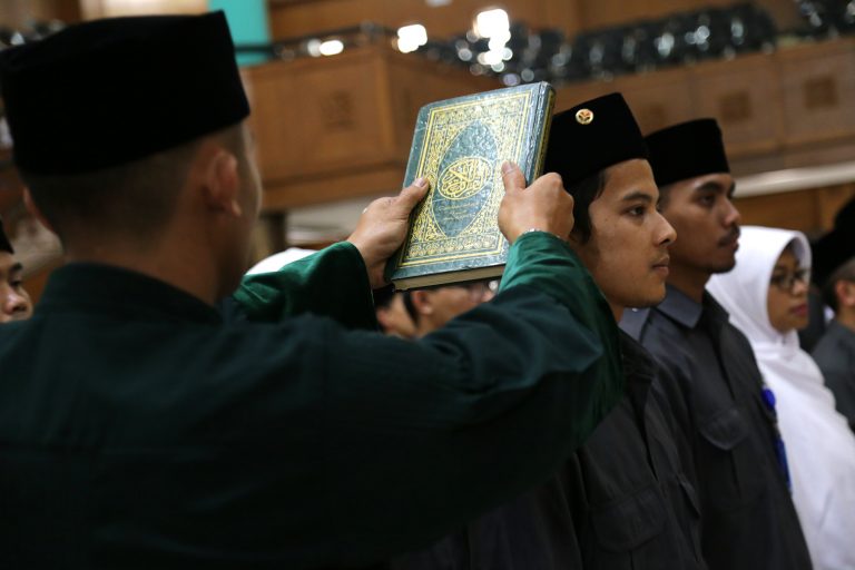 Sebanyak 192 Sivitas Akademika Lingkungan UPI Diangkat Sumpah PNS dan Sumpah Jabatan Fungsional