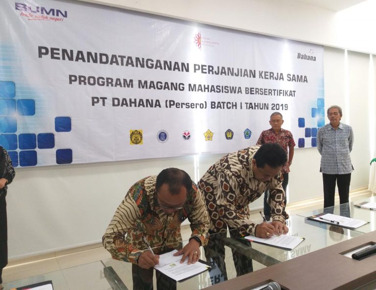 UPI dan PT DAHANA (Persero) Tandatangani Perjanjian Kerja Sama Program Magang Mahasiswa Bersertifikat PT DAHANA