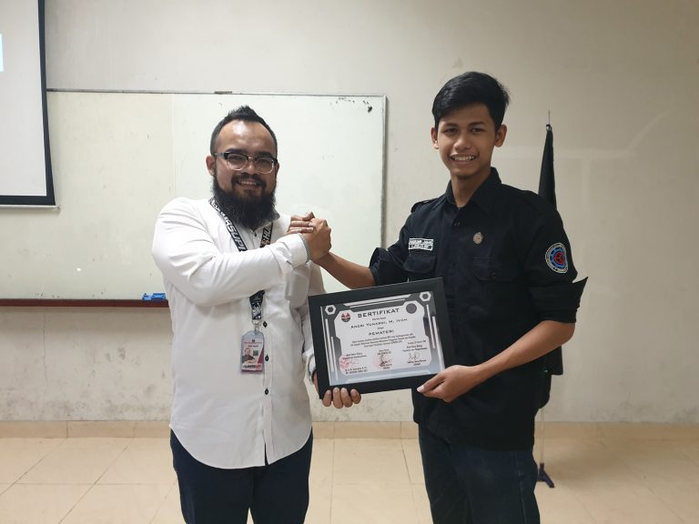 UKM KOMPOR UPI Harus Menguasai UI dan UX pada pengelolaan portalnya
