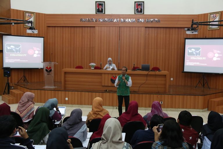 Bimtek PKM: Mahasiswa Harus Berbahasa Nalar