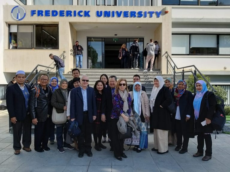 Tim UPI pada International Research Collaboration on Sustainability Education