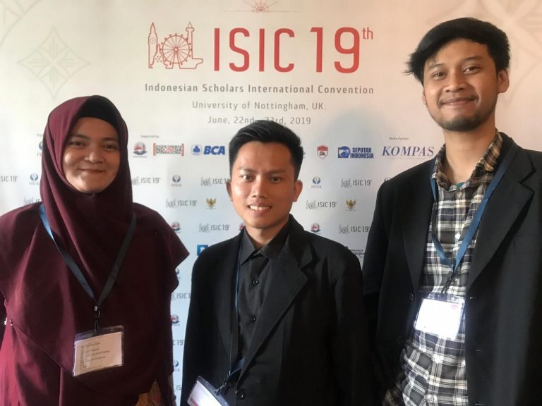 3 Mahasiswa Prodi IEKI FPEB UPI menjadi Presenter Paper di Nottingham University, United Kingdom