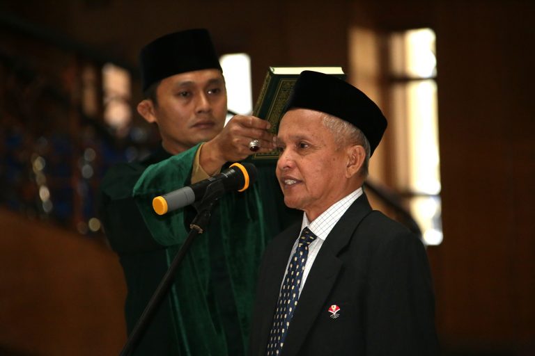 Prof. Dr. H. Sumarto, M.SIE., Dilantik sebagai Ketua Komite Audit UPI