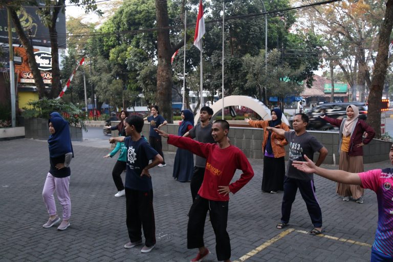 Mahmud Fasya: Salat Subuh Berjamaah dan Olahraga Pagi Untuk Membangun Mental Juara