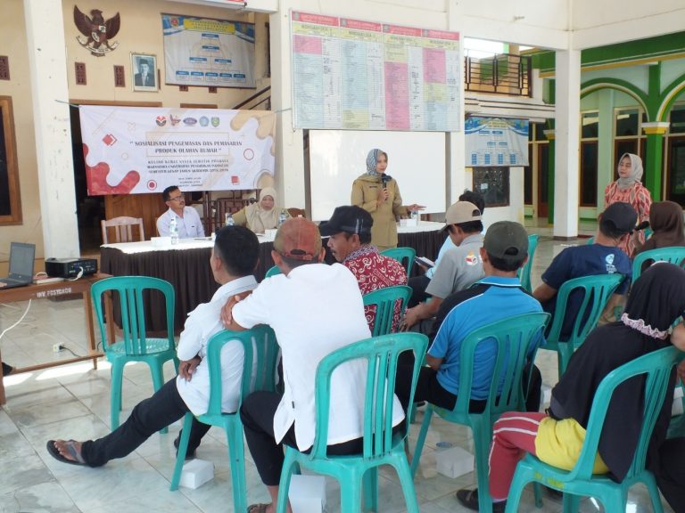 Mahasiswa KKN Tematik Posdaya UPI, Sosialisasikan Tata Cara Pengemasan dan Pemasaran Produk Olahan Rumah di Desa Tempel Kulon