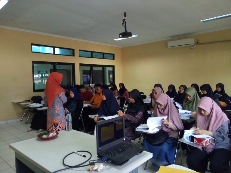 Mengembangkan Kreativitas Melalui PKM Bersama UKM PI UPI Kampus Serang