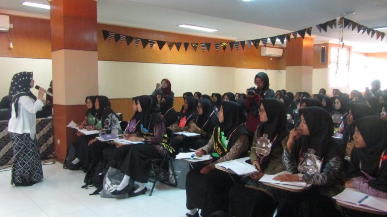 Guru PAUD Adalah Kita