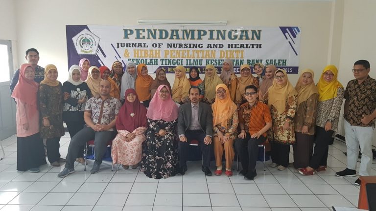 Kantor Humas UPI Sharing Pengalaman Dalam Mengelola, Menulis Serta Riset Bersama Stikes Bani Saleh