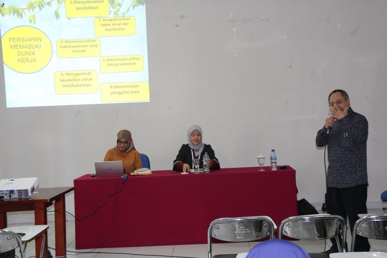 UPT BKPK UPI Persiapkan Mahasiswa UPI Masuki Dunia Kerja