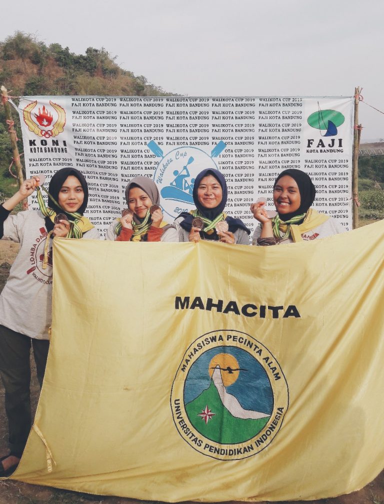 MAHACITA UPI Raih 2 Medali Di Kejuaraan Lomba Dayung Perahu Karet R4 Walikota Cup 2019