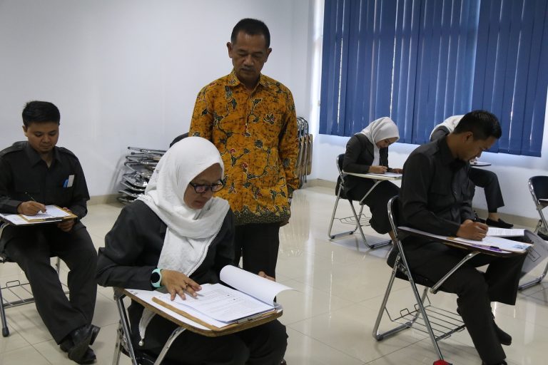 UPI Seleksi 399 PTT Universitas