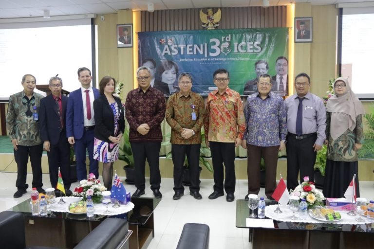 Education with No Boundaries: The 3rd International Conference of Educational Sciences (ICES) 2019