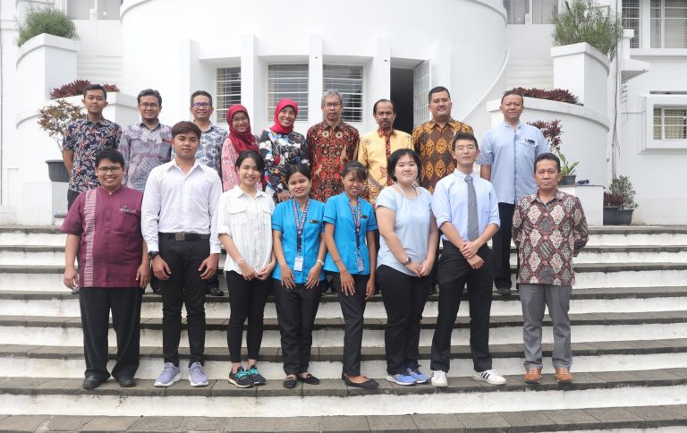 UPI Terima 6 Mahasiswa Asing Peserta SEA-Teacher