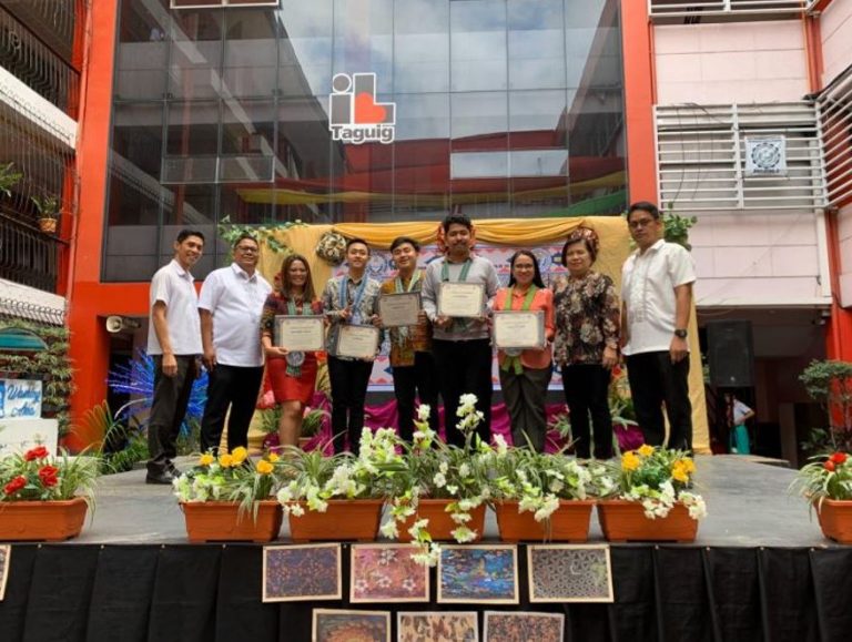 Warm Greetings from IEKI UPI Students Internee in Manila