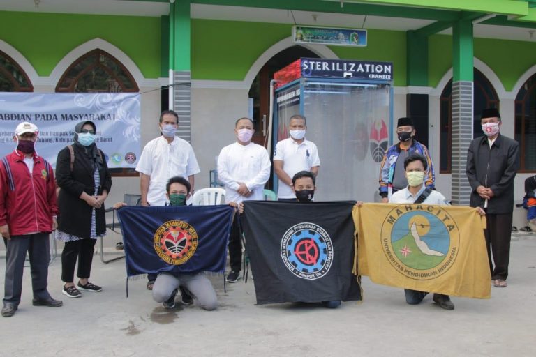 Sinergitas HMM, UKM KOMPOR UPI, dan UKM MAHACITA di Desa Gudang Kahuripan