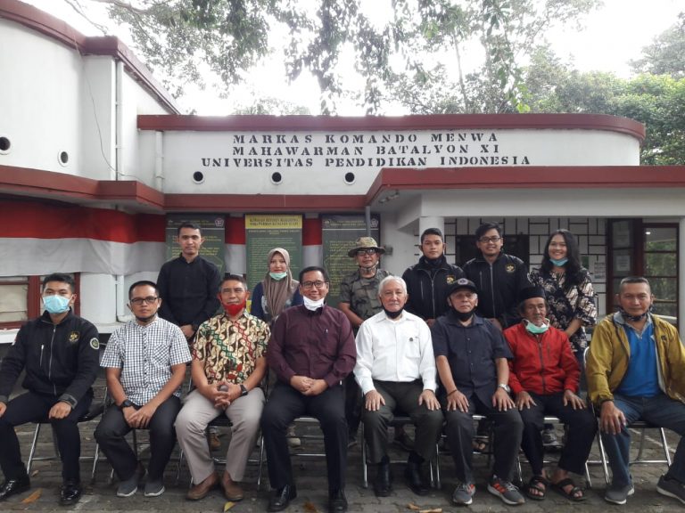 Penyembelihan Hewan Kurban dan Silaturahmi bersama Resimen Mahasiswa Batalyon XI UPI/RP