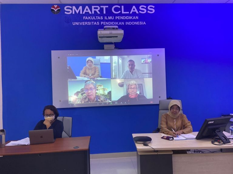 Departemen PKh FIP Undang International Speaker pada General Lecturer via Zoom