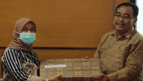 PROGRAM STUDI MANAJEMEN S1 RAIH GELAR AUDITEE TERBAIK DALAM AUDIT MUTU INTERNAL (AMI) UPI 2020