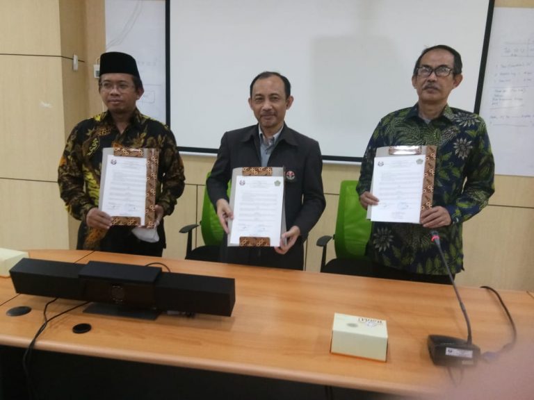 Kemitraan Departemen PKh FIP Lakukan MoU dengan Lajnah Pentashihan Mushaf Al-Quran (LPMQ) Balitbang & Diklat Kemenag