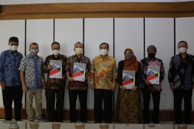 UPI Tambah 4 Guru Besar