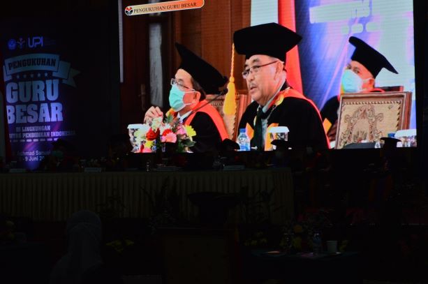 UPI GELAR PENGUKUHAN GURU BESAR HARI KE-1