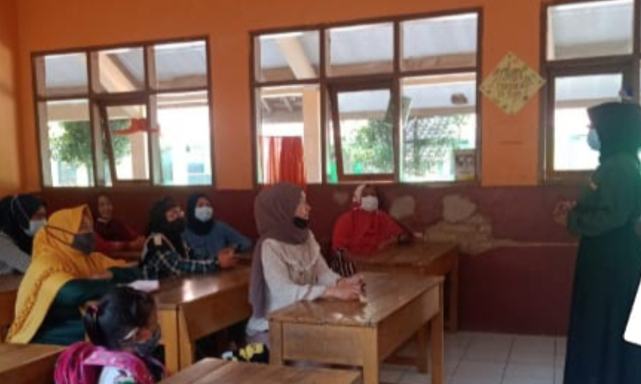 KKN Tematik UPI 2021: Tingkatkan Partisipasi Orang Tua, Minimalkan Learning Loss