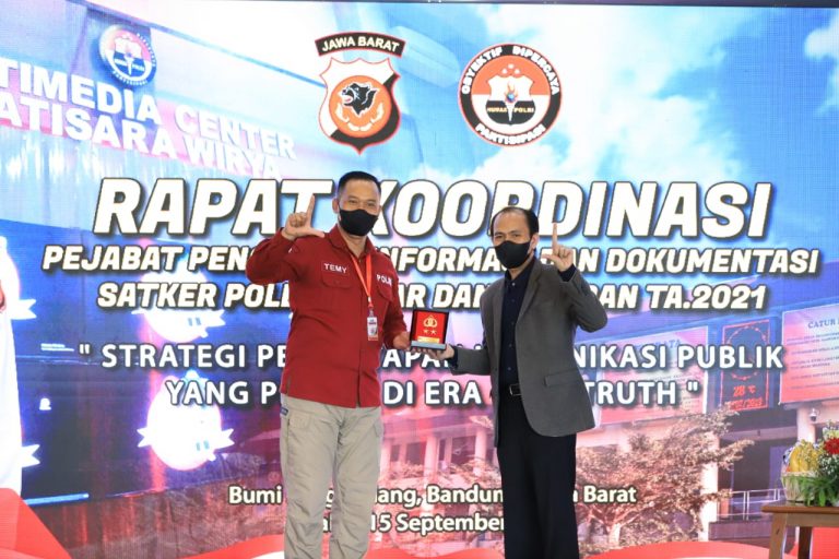 Kehumasan dan PPID Polda Jabar Kaji Peran Multimedia di Era Digital