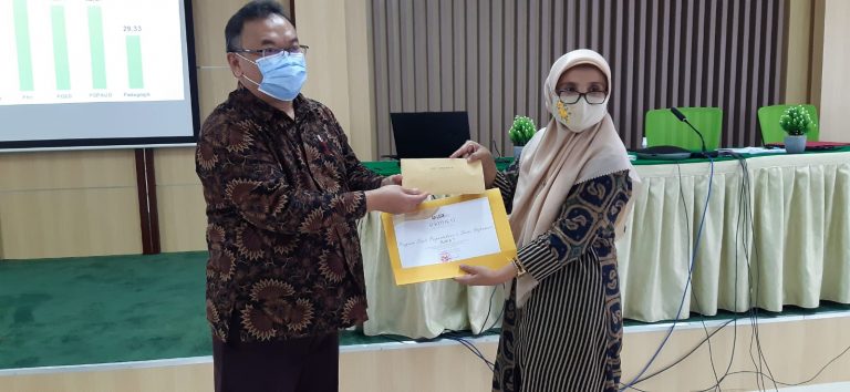 Prodi Perpusinfo raih penghargaan  Website Terbaik tingkat Fakultas