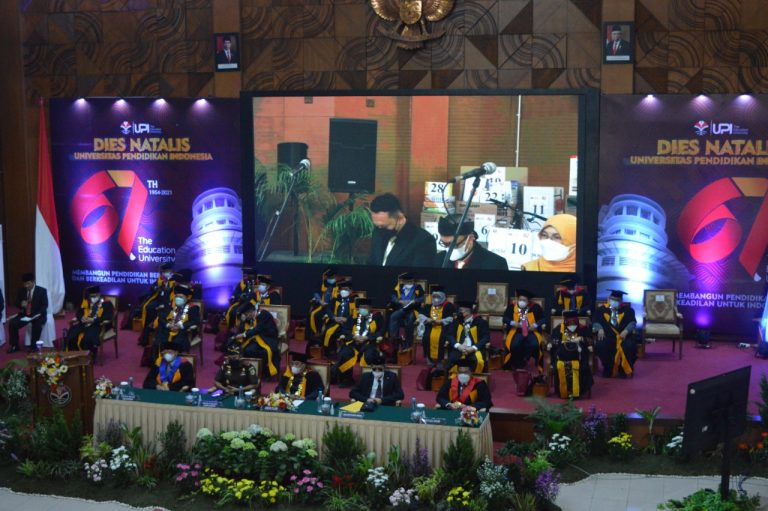 Puncak Acara Dies Natalis UPI ke-67, Rektor: SDM Prioritas Tertinggi
