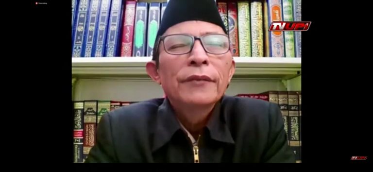 Tafsir Tarbawy (Q.S. Al-Qolam ayat 8-16)