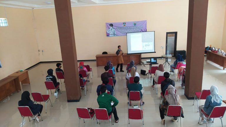 Program Studi Pendidikan Masyarakat dan Pendidikan Khusus Selenggarakan Pelatihan Kopi dan Barista