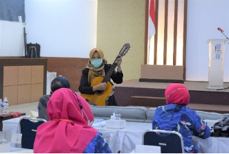 Pelatihan Literasi Membaca Melalui Musik Bagi Guru-Guru PAUD pada Masa Pandemi