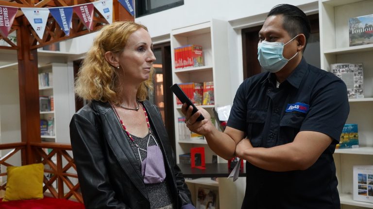 Dekan FPBS UPI Prof. Dini Berikan Kontribusi Besar bagi Pengajaran Bahasa Prancis