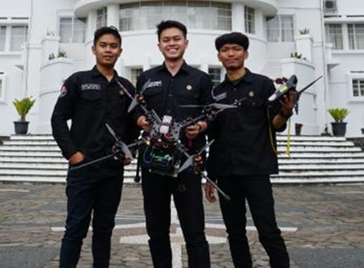 Tim Jaya Perkasa Meraih 8 Terbaik Tingkat Nasional di KRTI Cabang VTOL