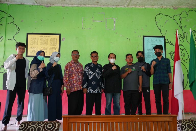 Humas UPI Lebarkan Sayap Lakukan Sosialisasi dan Promosi Hingga ke Garut Selatan