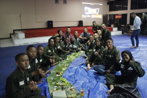 Peserta Diklatsarmil Menwa Yon XI/UPI/RP Gelar MPT