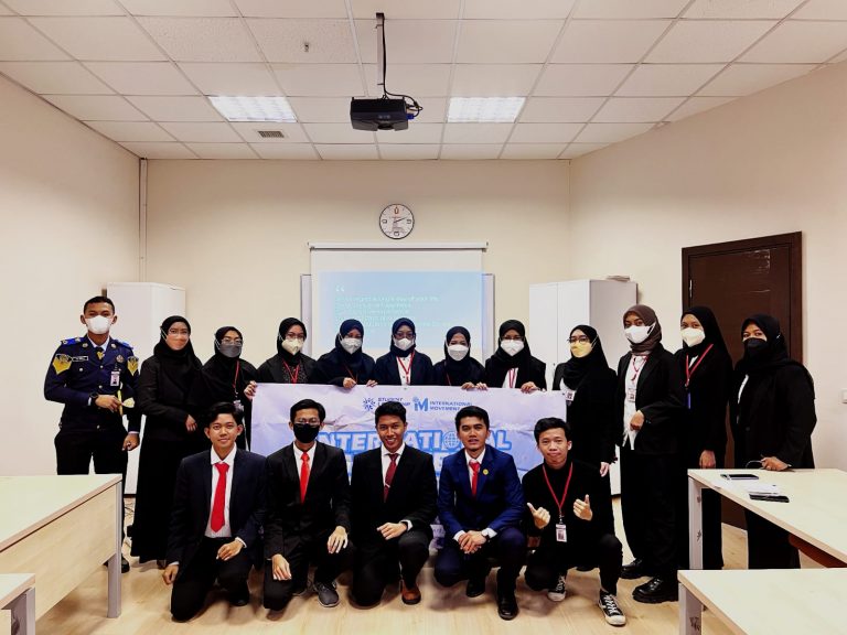 Prestasi Mahasiswa UPI : Nafilah Hamasah Muslimat Menjadi Delegasi Program International Movement (IM) di Turki