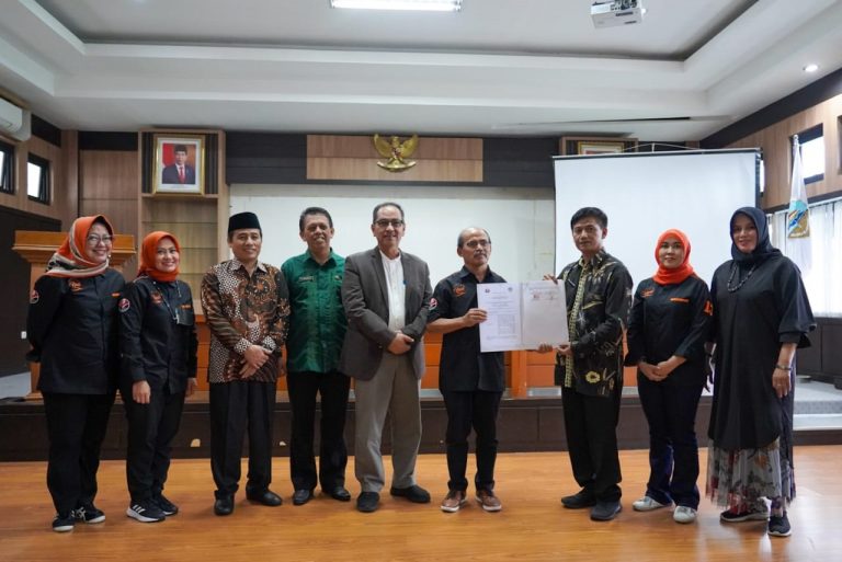 Pemkot Tasikmalaya dan UMKM di Pengandaran Apresiasi Pengabdian Kepada Masyarakat FPEB UPI dalam Meningkatkan Kualitas dan Kinerja UMKM, BUMDES  serta Guru dan Dosen