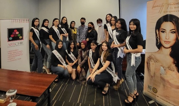 Asri Wibawa Sakti, S.Pd., M.Pd menjadi Juri dan Narasumber Grand Final Miss Teenager & Mister Teen Jawa Barat 2022