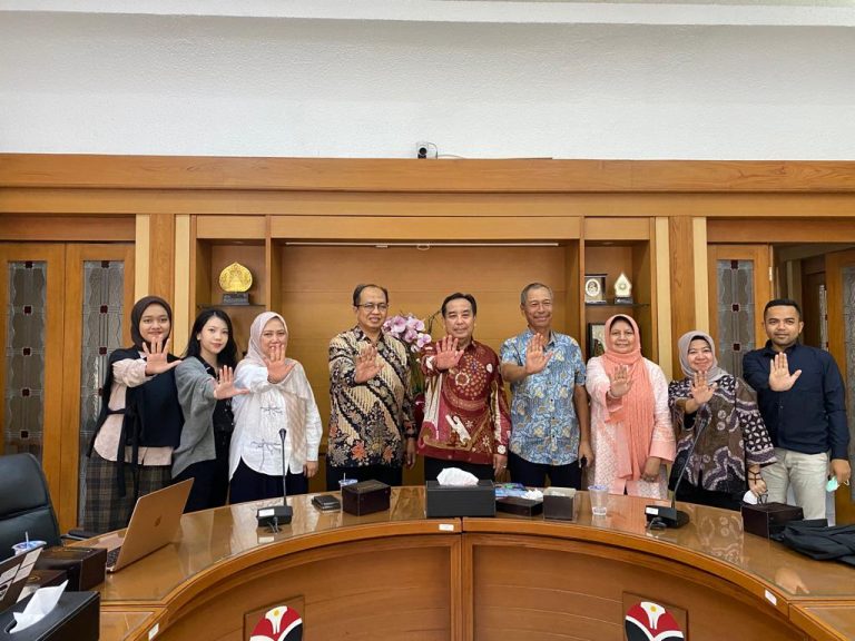 Rektor UPI Berikan Arahan pada Pansel SP2KS