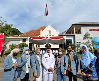 KKN Tematik UPI 2022 Kelompok 06: Dari Edukasi “Pendidikan Berkualitas Sepanjang Hayat Bagi Semua Kalangan” sampai mendapatkan penghargaan di ISCoE 2022