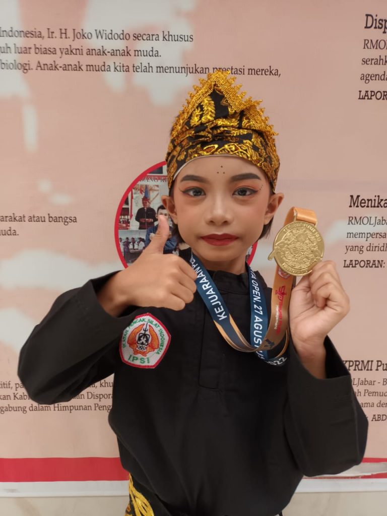 Siswa SD Labschool UPI Kamda Purwakarta Raih Juara 1 Pencak Silat